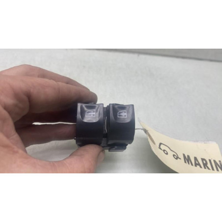 Interrupteur de leve vitre avant gauche RENAULT CLIO 4