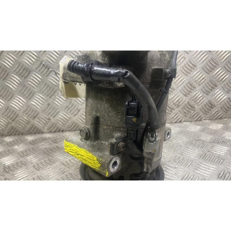 Compresseur clim RENAULT CLIO 4 Photo n°1