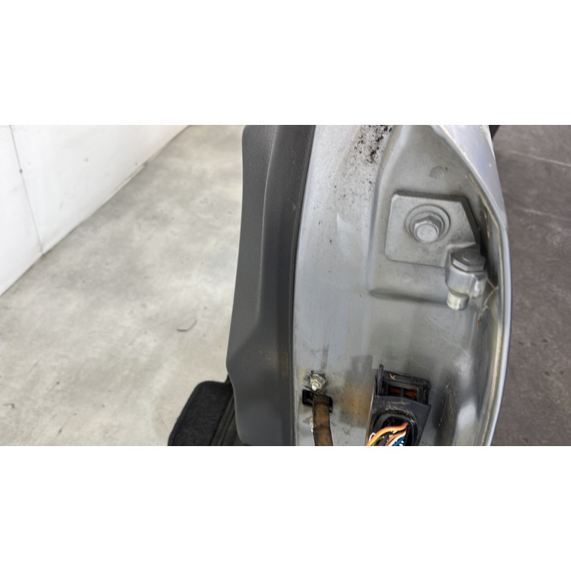 Porte avant gauche OPEL CORSA D Photo n°6