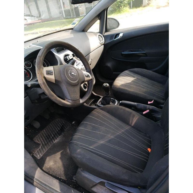 Porte avant gauche OPEL CORSA D Photo n°11