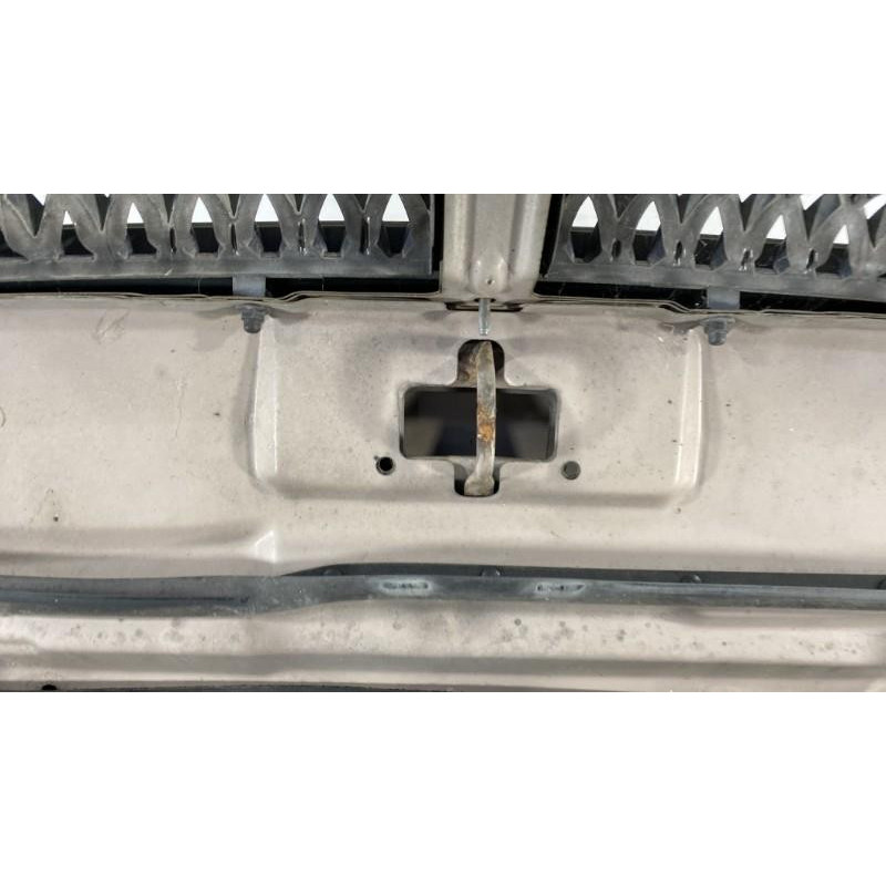 Capot KIA CARNIVAL 1 Photo n°1