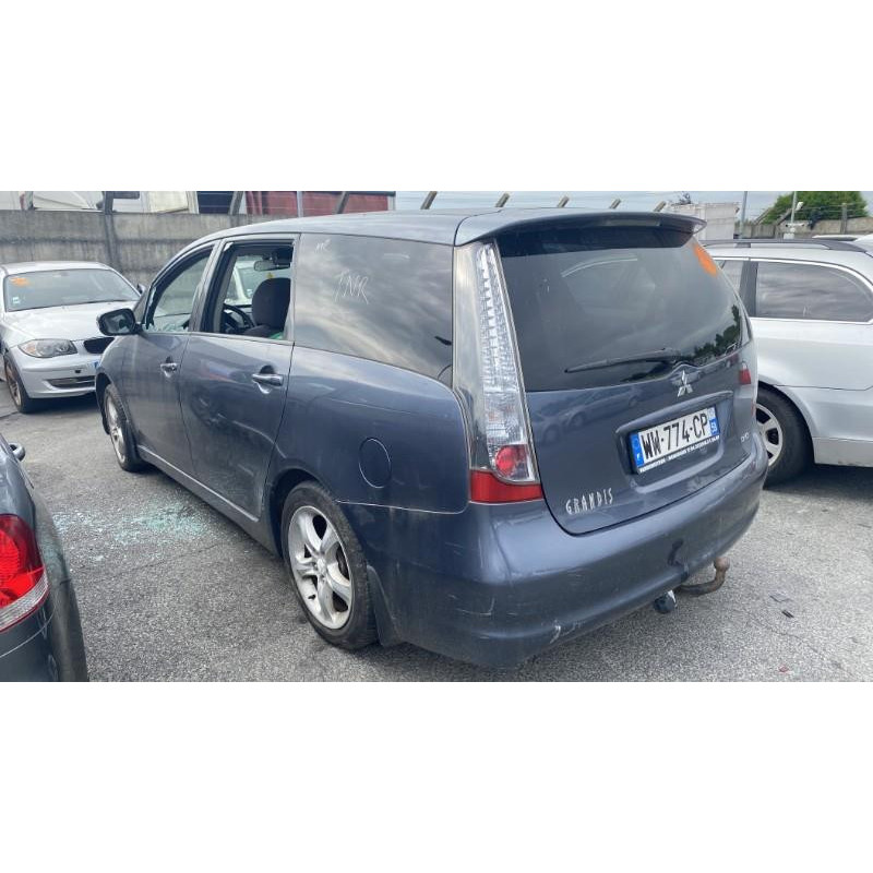 Porte avant gauche MITSUBISHI GRANDIS Photo n°20