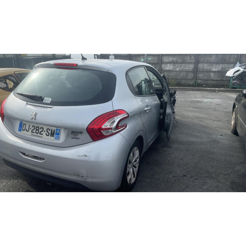 Boitier BSI PEUGEOT 208 1 Photo n°10