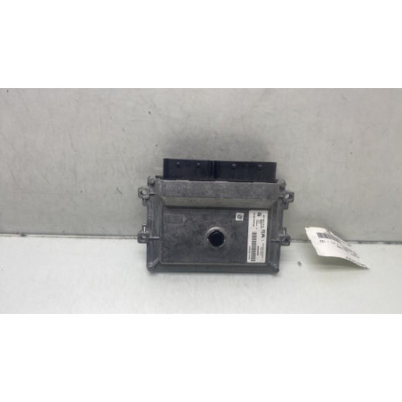 Calculateur moteur PEUGEOT 208 1 Photo n°1