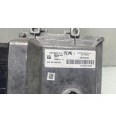 Calculateur moteur PEUGEOT 208 1