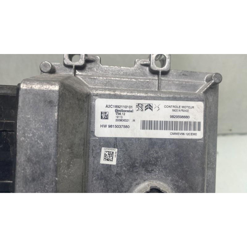 Calculateur moteur PEUGEOT 208 1 Photo n°4