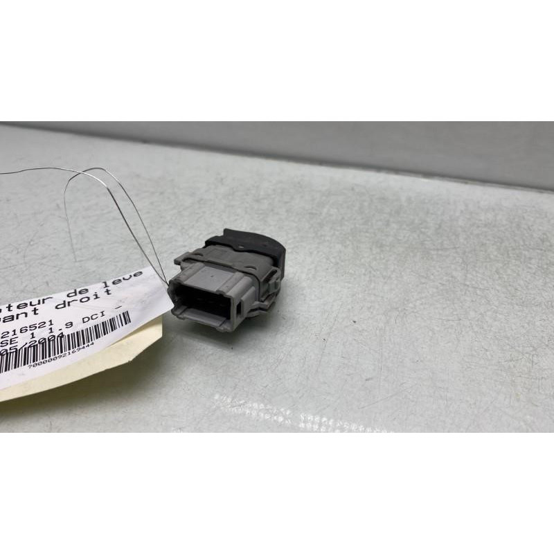 Interrupteur de leve vitre avant droit RENAULT SCENIC 2 Photo n°3