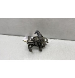 Fermeture de capot PEUGEOT 108