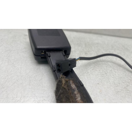 Attache ceinture avant droit VOLKSWAGEN GOLF 6