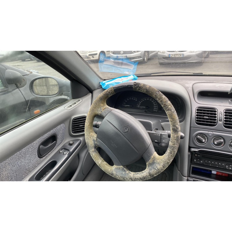 Serrure avant droit RENAULT LAGUNA 1 Photo n°7