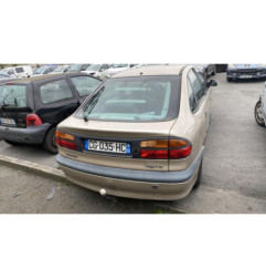 Serrure avant droit RENAULT LAGUNA 1