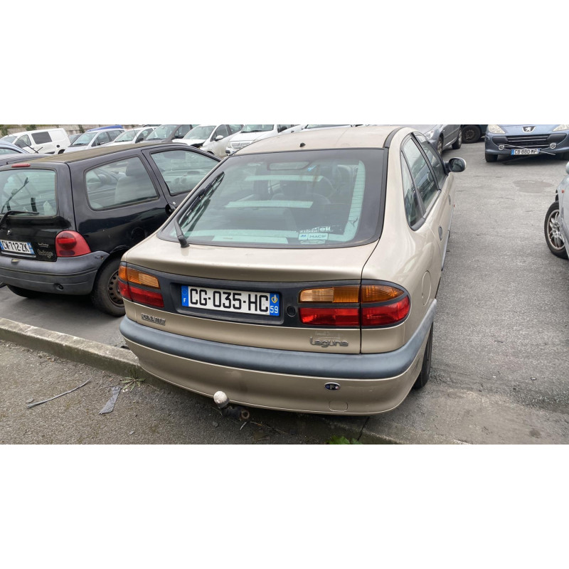 Serrure avant droit RENAULT LAGUNA 1 Photo n°16