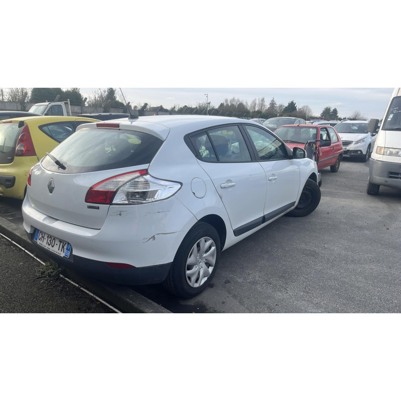 Boitier UCH RENAULT MEGANE 3 Photo n°9