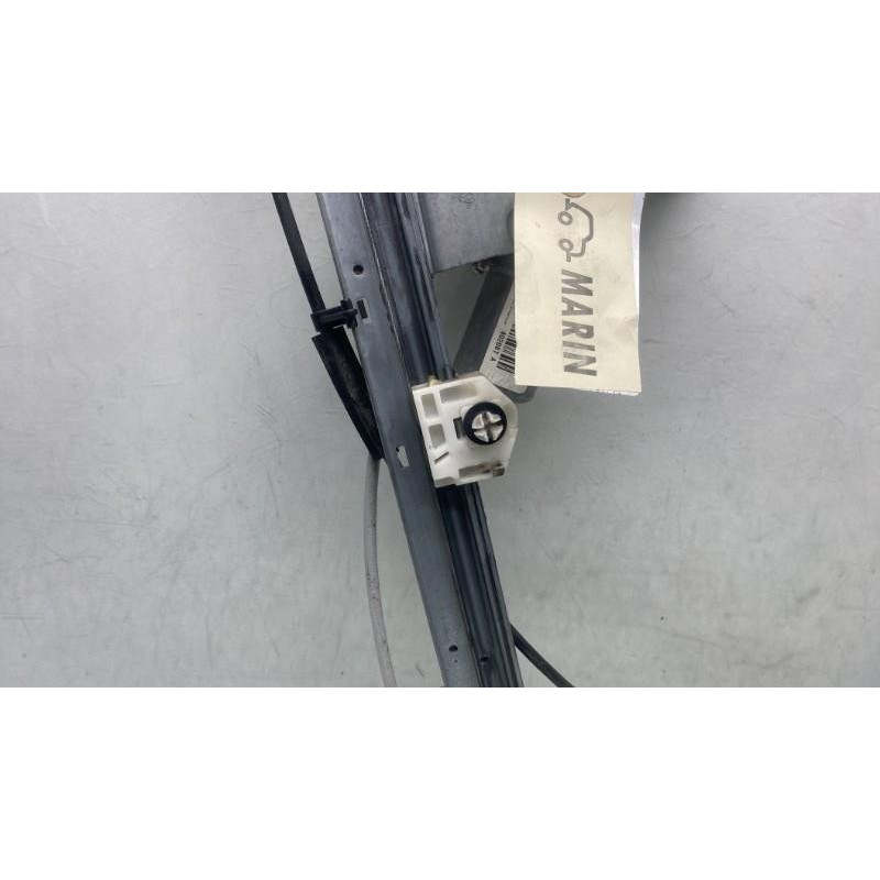 Leve vitre electrique avant gauche RENAULT KANGOO 2 Photo n°3
