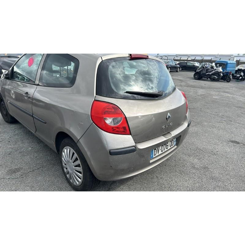 Leve vitre electrique avant droit RENAULT CLIO 3 Photo n°16