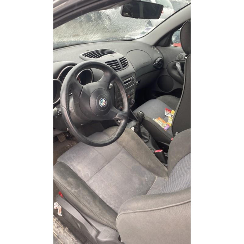 Porte avant gauche ALFA ROMEO 147 Photo n°9