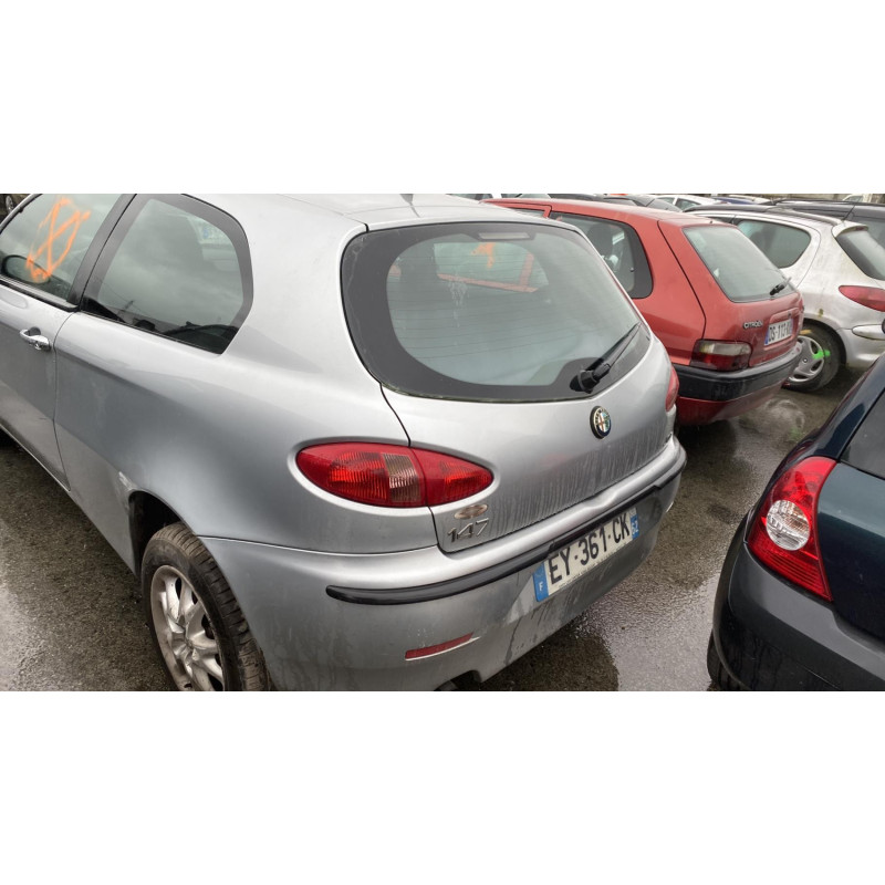 Porte avant gauche ALFA ROMEO 147 Photo n°20
