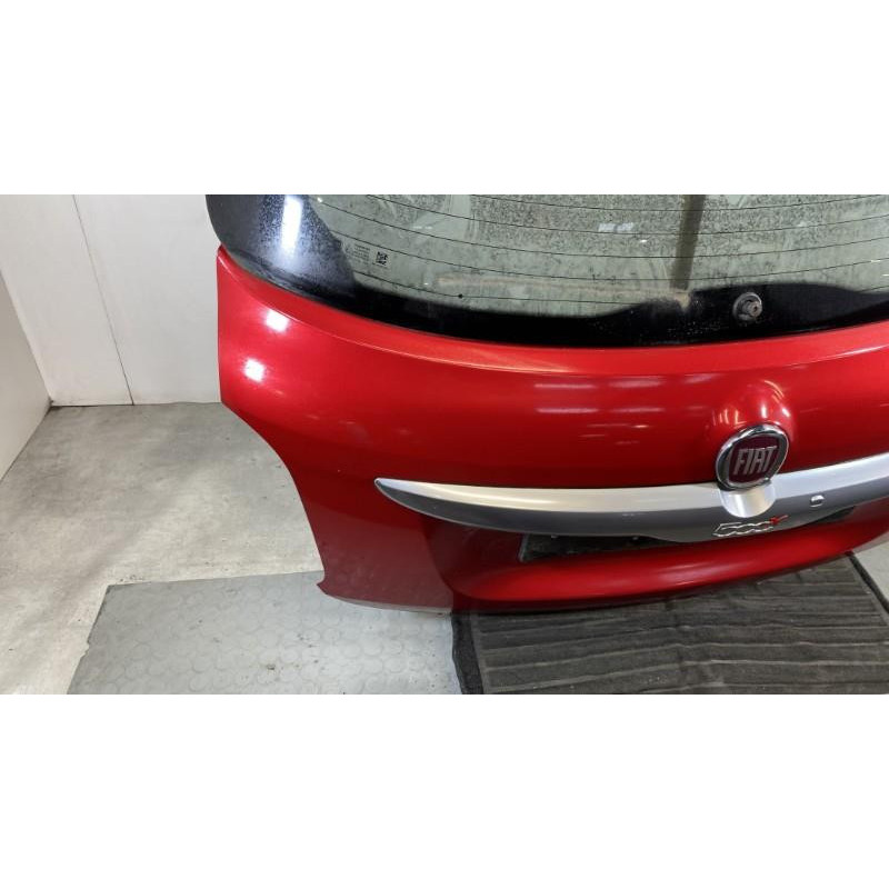 Malle/Hayon arriere FIAT 500X Photo n°8