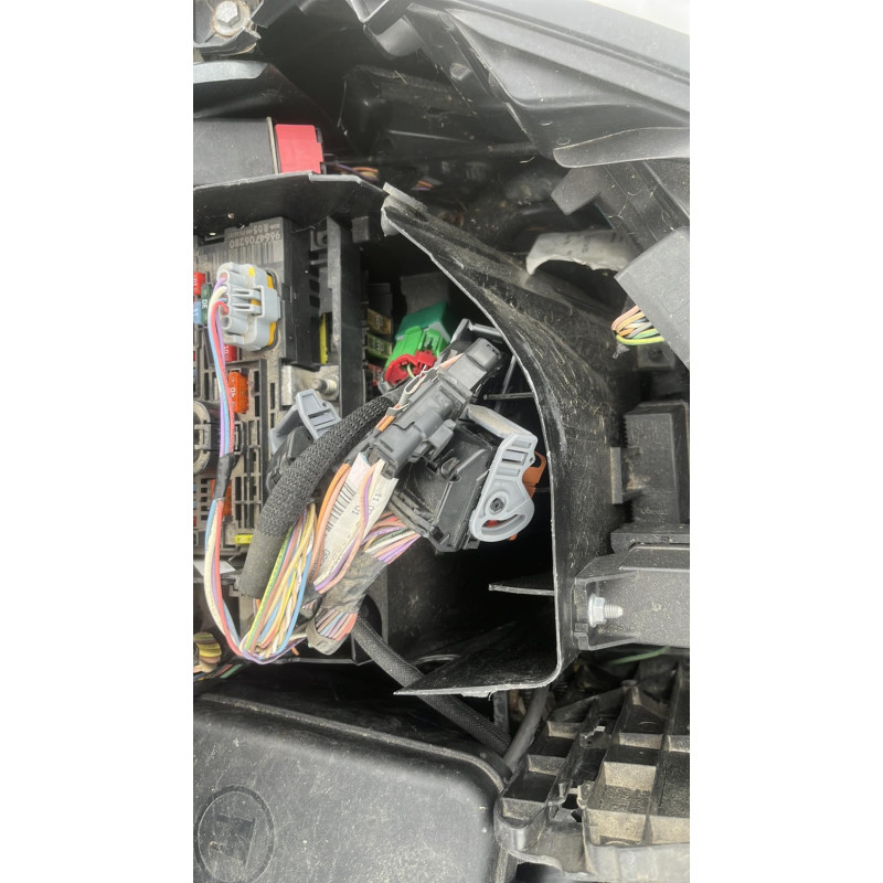 Boitier BSI PEUGEOT 308 1 Photo n°12