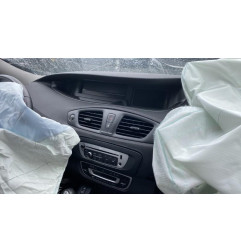 Feu arriere secondaire gauche (feux) RENAULT SCENIC 3