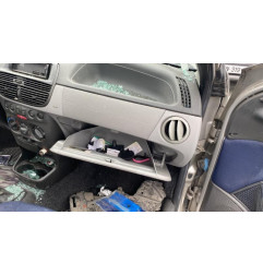 Optique avant principal gauche (feux)(phare) FIAT PUNTO 2