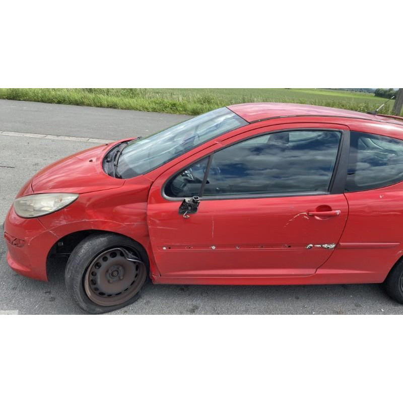 Vitre avant droit PEUGEOT 207 Photo n°8