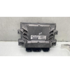 Calculateur moteur RENAULT CLIO 3