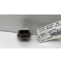 Interrupteur de leve vitre avant droit RENAULT MEGANE 2