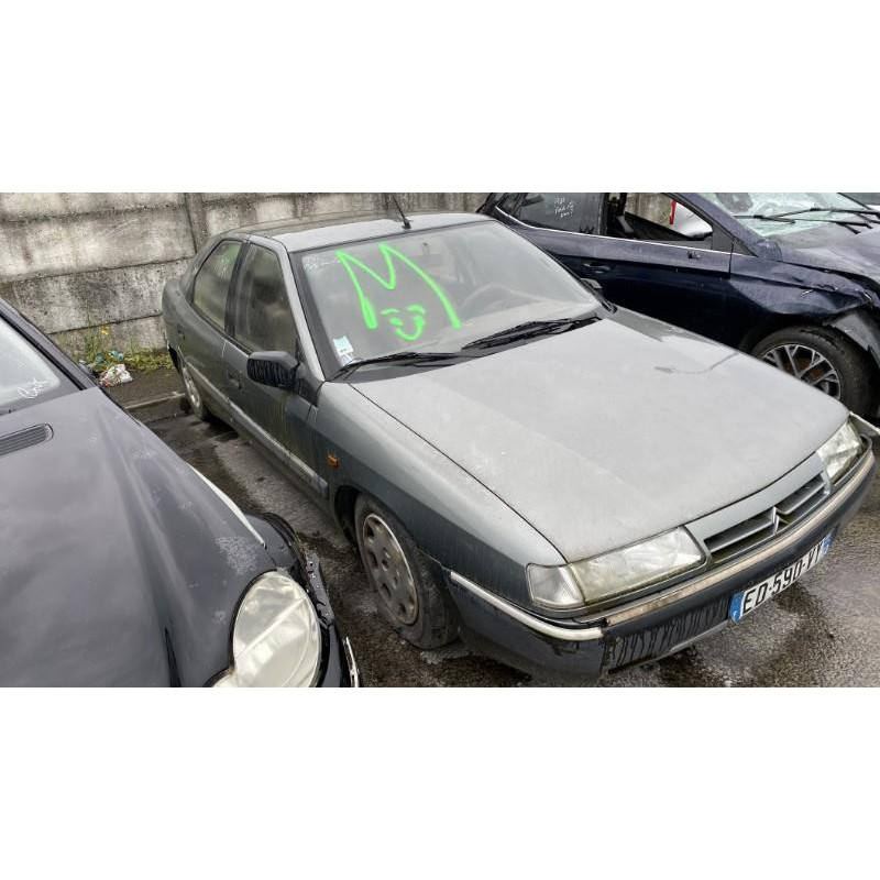 Vitre avant droit CITROEN XANTIA Photo n°17