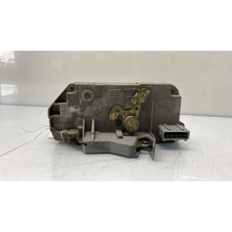 Serrure arriere droit CITROEN XANTIA Photo n°4