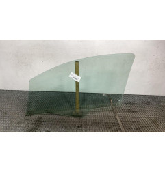 Vitre avant droit PEUGEOT 207