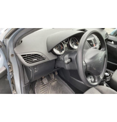 Vitre avant droit PEUGEOT 207