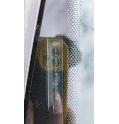 Vitre avant droit PEUGEOT 207