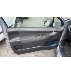 Vitre avant droit PEUGEOT 207