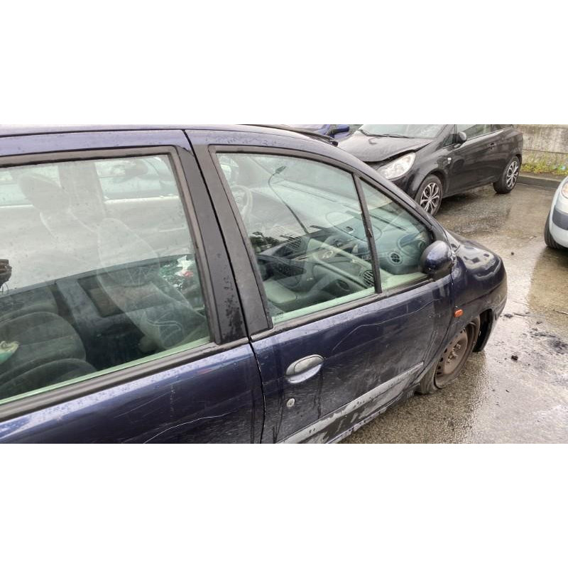 Interrupteur de leve vitre avant gauche RENAULT SCENIC 1 Photo n°14