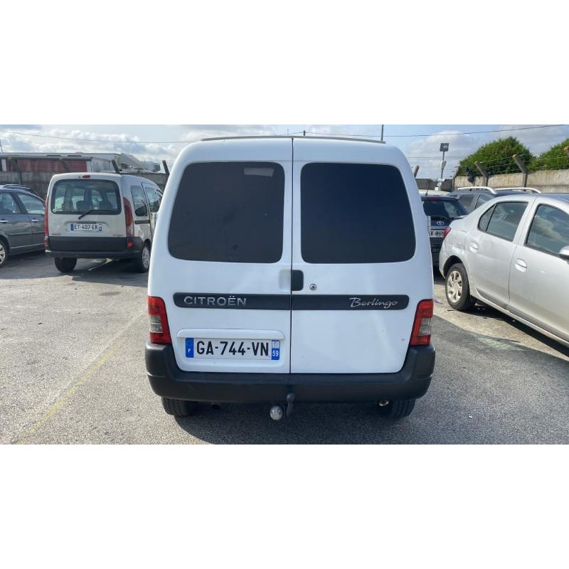Feu arriere stop central CITROEN BERLINGO 1 Photo n°6