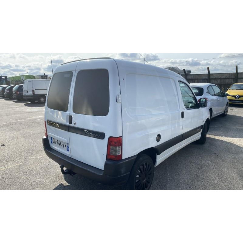 Feu arriere stop central CITROEN BERLINGO 1 Photo n°9