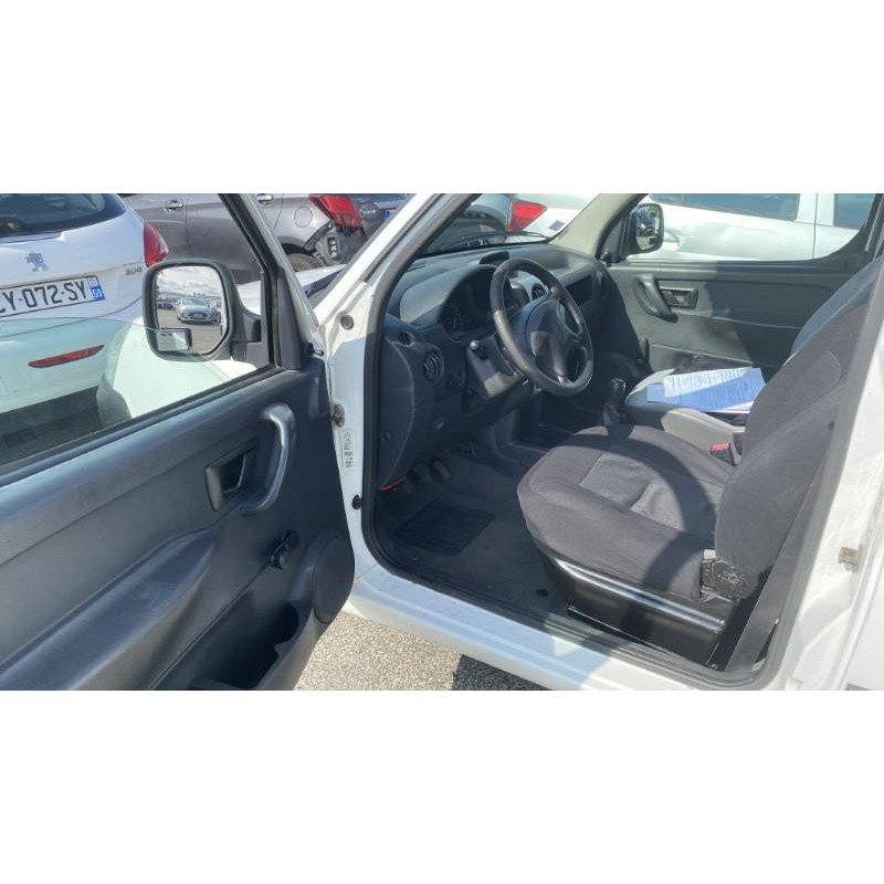 Feu arriere stop central CITROEN BERLINGO 1 Photo n°15