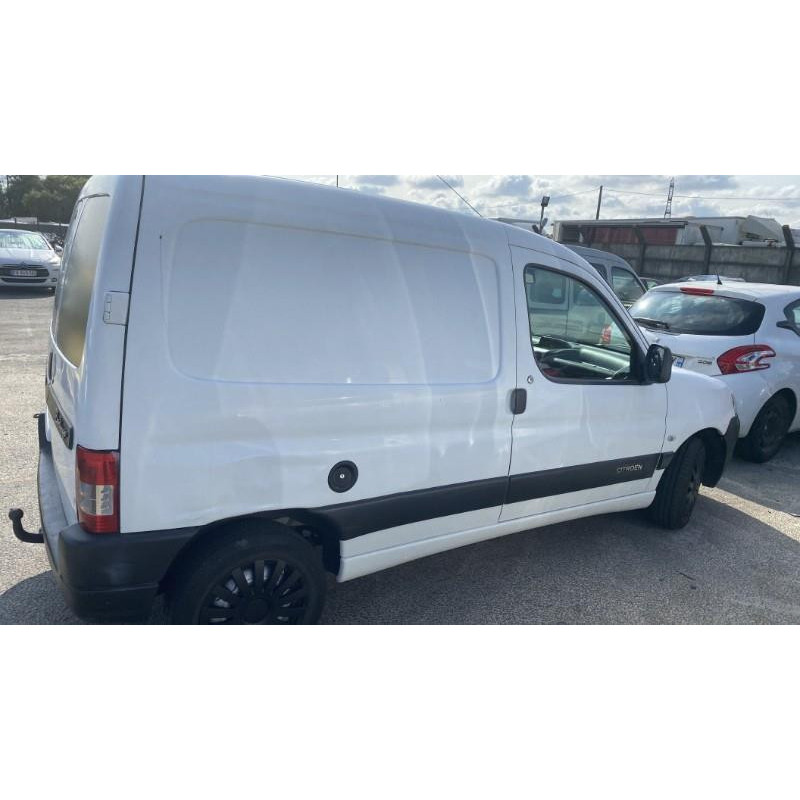 Feu arriere stop central CITROEN BERLINGO 1 Photo n°16
