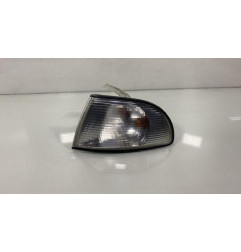 Optique avant secondaire gauche (feux)(clignotant) AUDI A4 1