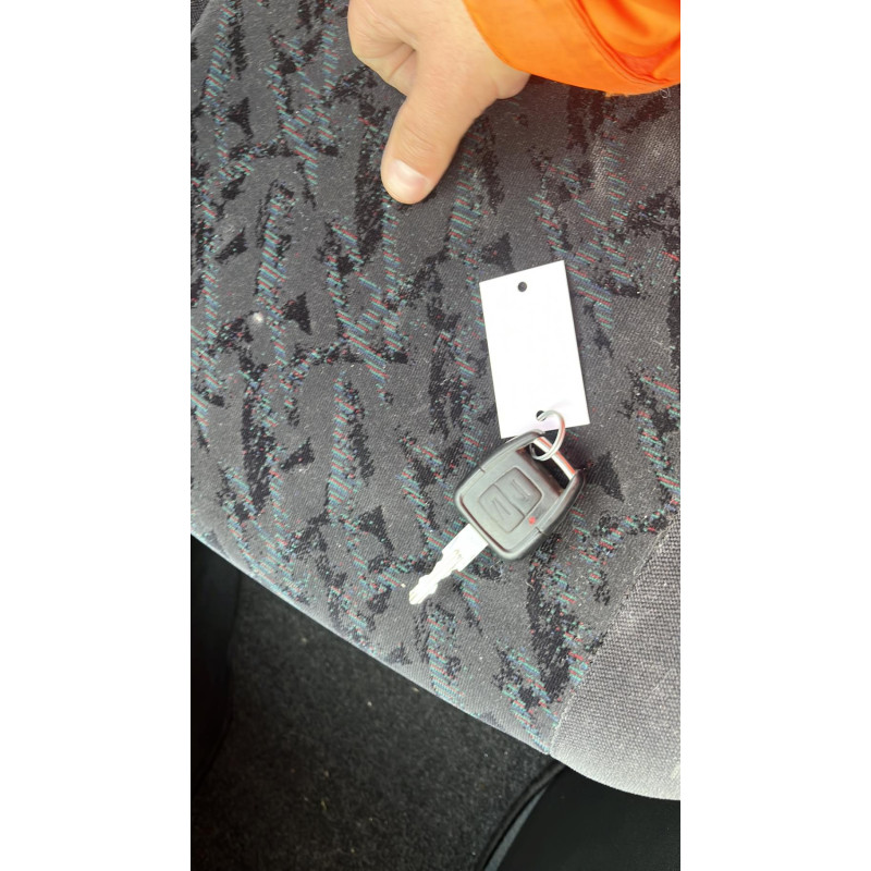 Vitre arriere droit OPEL ZAFIRA A Photo n°9