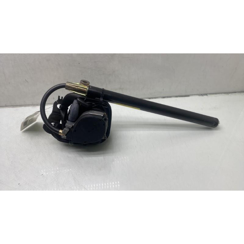 Pretensionneur de ceinture avant droit VOLKSWAGEN CADDY 2 Photo n°2