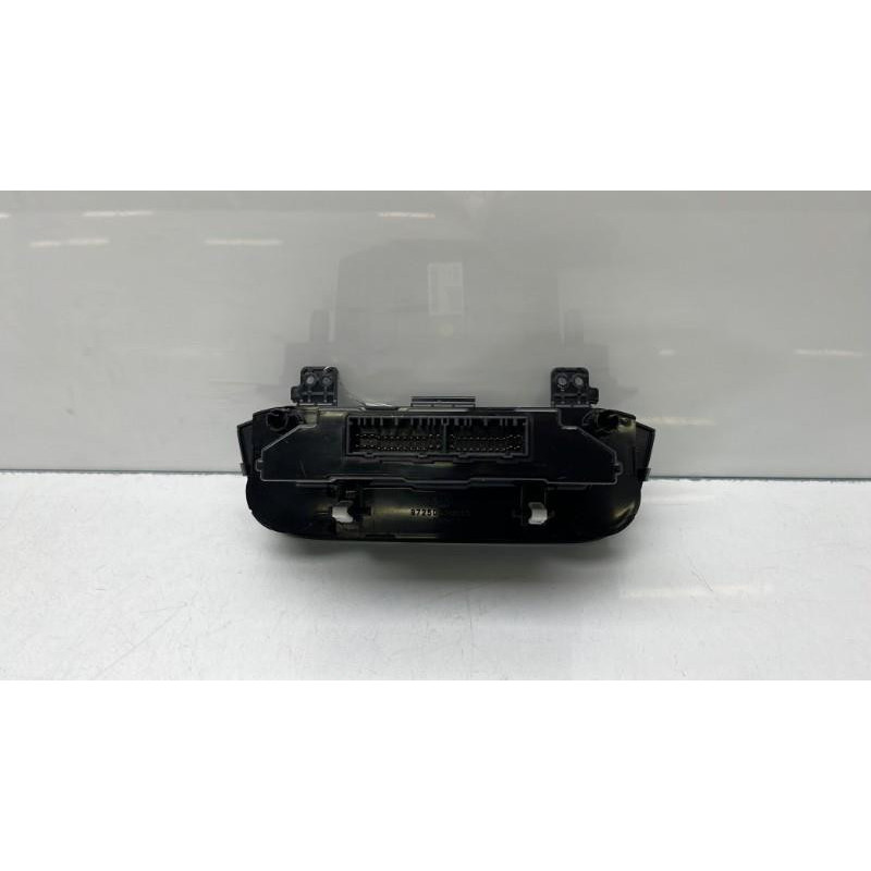 Commande chauffage KIA SPORTAGE 3 Photo n°1