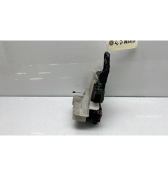 Serrure avant droit VOLKSWAGEN PASSAT 4