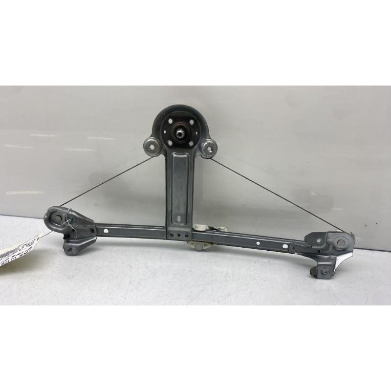 Leve vitre mecanique arriere droit OPEL ASTRA H Photo n°3
