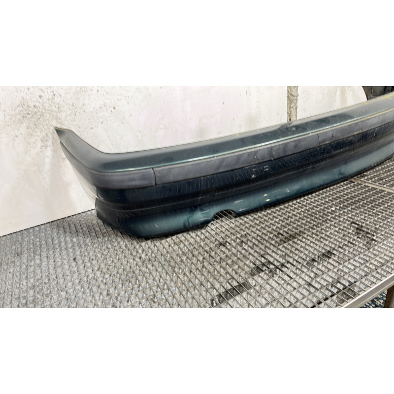Pare choc arriere BMW SERIE 3 E36 Photo n°2