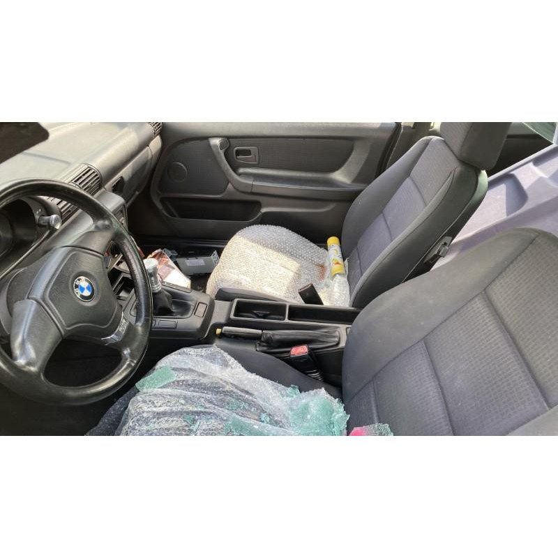 Pare choc arriere BMW SERIE 3 E36 Photo n°10