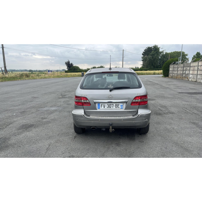 Feu arriere secondaire gauche (feux) MERCEDES CLASSE B 245 Photo n°8