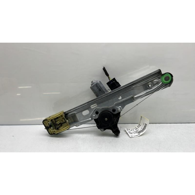 Leve vitre electrique arriere gauche FORD FOCUS 3 Photo n°4