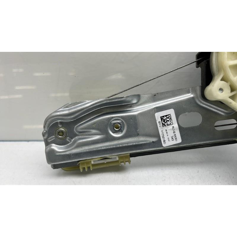 Leve vitre electrique arriere gauche FORD FOCUS 3 Photo n°7